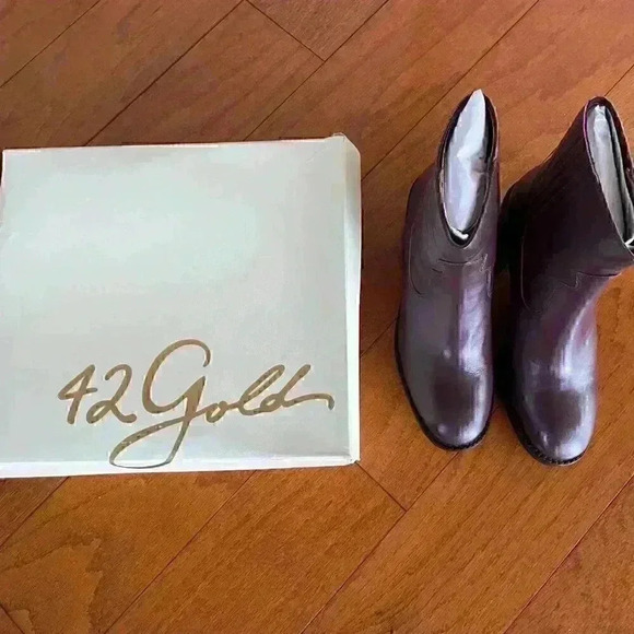42 GOLD Womens Miley Burgundy Leather. SIZE 8 BRAND NEW - Picture 9 of 11